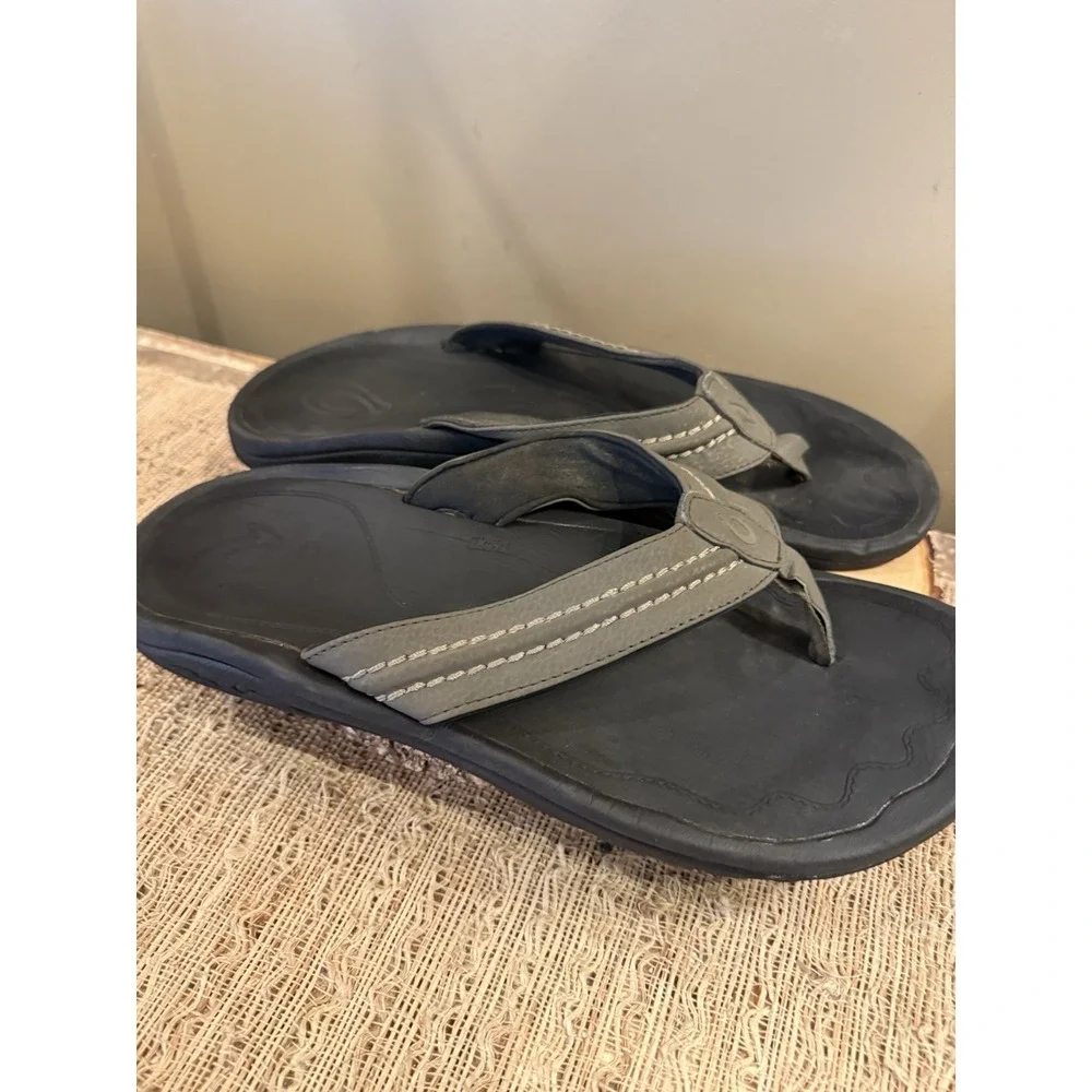OluKai Hokua Black Green Sandals Flip Flops Shoes Men's 14 Rare
